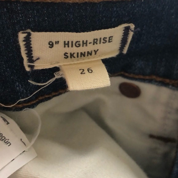 Madewell High Rise Skinny Jeans - Picture 4 of 7